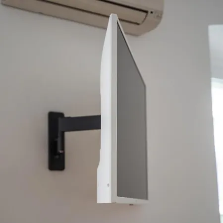 9b The Appartments *