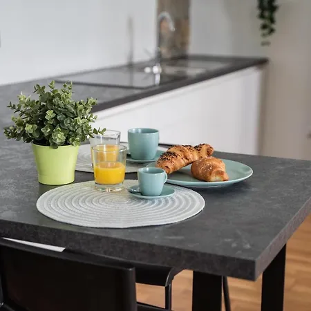 9b The Appartments * トリエステ